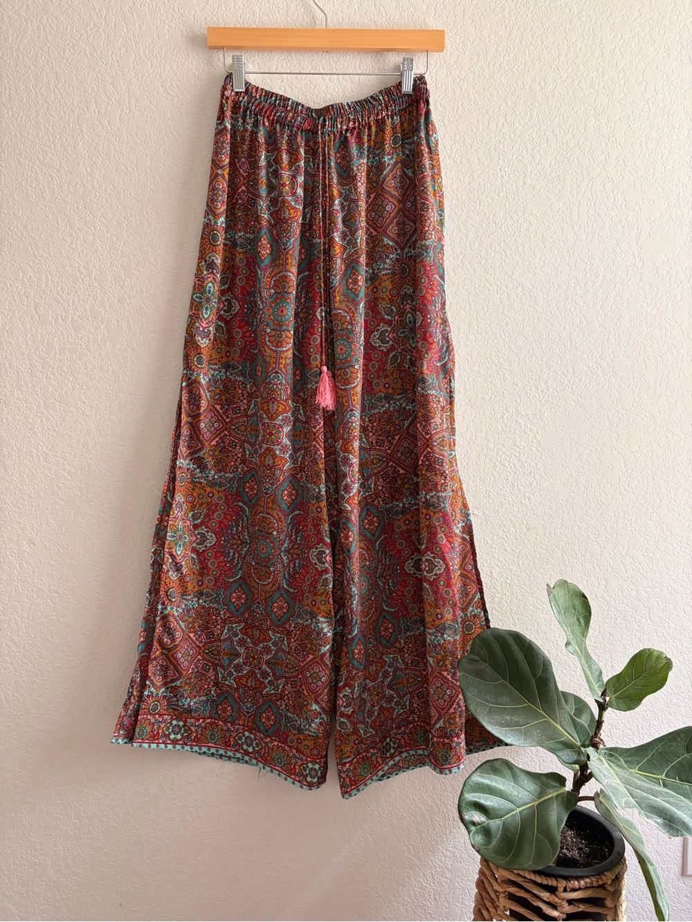 Sold 
America & beyond Boho Wide-Leg Paisley Print Pants in Rust and Teal